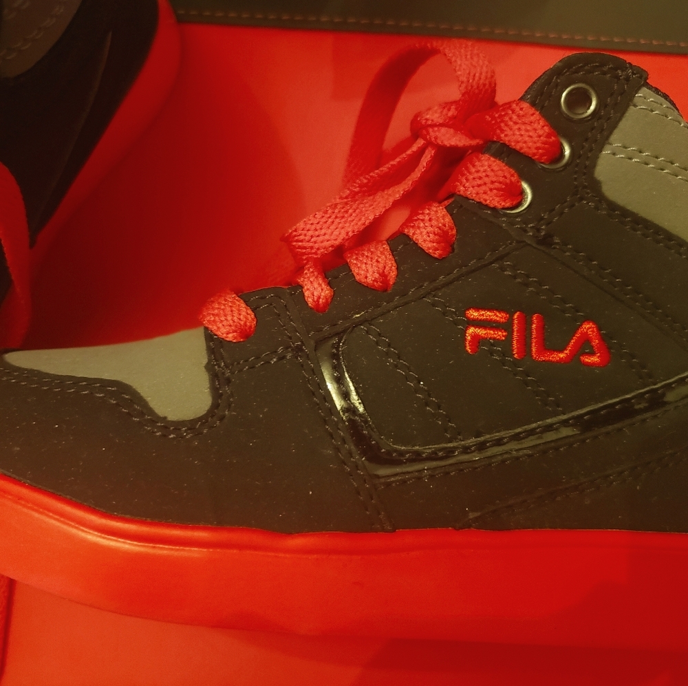 New Fila G300 Neon Classic Kid's Sneakers
